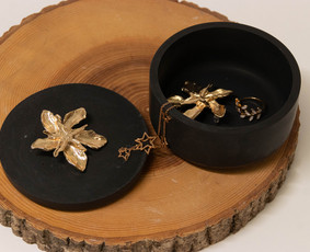 Bičių, sojų ir kokoso žvakių gamyba. Dirbiniai iš gipso ir b / LUNAVI CANDLES & CERAMIC STUDIO / Darbų pavyzdys ID 3774481