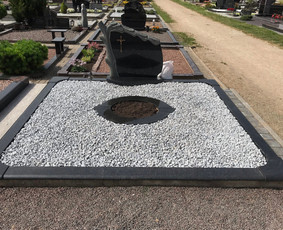 Paslaugos kapinėse – kokybiškai ir už protingą kainą - Kapo dekoravimas akmenėliais - 2 Kapo dekoravimas akmenėliais - Paslaugos kapinėse – kokybiškai ir už protingą kainą - 2