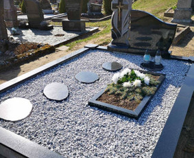 Paslaugos kapinėse – kokybiškai ir už protingą kainą - Kapavietės užpylimas skaldele - 4 Kapavietės užpylimas skaldele - Paslaugos kapinėse – kokybiškai ir už protingą kainą - 4