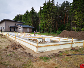 Pamatai, Cfa poliai, atraminės sienelės Klaipėdos raj. - Gręžtiniai (poliniai) pamatai - 3 Gręžtiniai (poliniai) pamatai - Pamatai, Cfa poliai, atraminės sienelės Klaipėdos raj. - 3