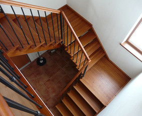 Mediniai laiptai, gamyba - Laiptų apdaila, gamyba, montavimas - 3