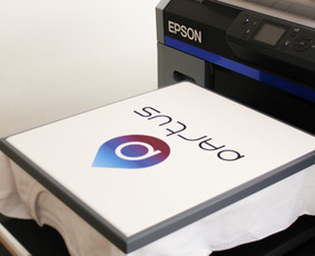 Paslaugos verslui - Tiesioginė spauda ir siuvinėjimas ant tekstilės - 1