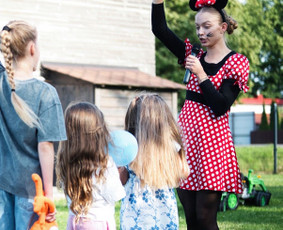 Animatoriai vaikų šventėms - Animatoriai, personažai vaikams - 1 Animatoriai, personažai vaikams - Animatoriai vaikų šventėms - 1