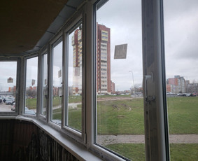 Langų, durų montavimas. Balkonų stiklinimas. - Buitinės paslaugos - 4 Buitinės paslaugos - Langų, durų montavimas. Balkonų stiklinimas. - 4