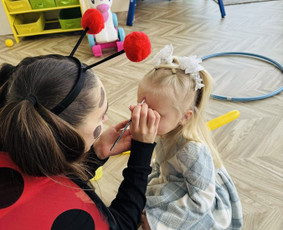 Vaikų šventės kupinos džiaugsmo ir linksmybių - Animatoriai, personažai vaikams - 1 Animatoriai, personažai vaikams - Vaikų šventės kupinos džiaugsmo ir linksmybių - 1