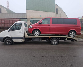 Tralas Klaipėda, Evakuacija, Priekabų nuoma - Automobilio užvedimas - 1 Automobilio užvedimas - Tralas Klaipėda, Evakuacija, Priekabų nuoma - 1