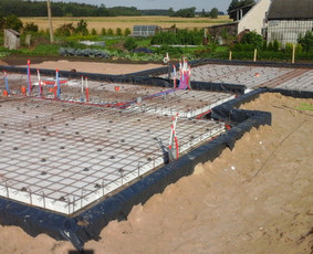 Plokštuminiai pamatai - Pamatų liejimas, įrengimas - 2 Pamatų liejimas, įrengimas - Plokštuminiai pamatai - 2