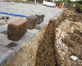 Kelio bortų įrengimas - Trinkelių klojimas - 4