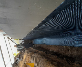 Fasadų šiltinimas, renovacijos darbai - Pamatų šiltinimas - 1 Pamatų šiltinimas - Fasadų šiltinimas, renovacijos darbai - 1