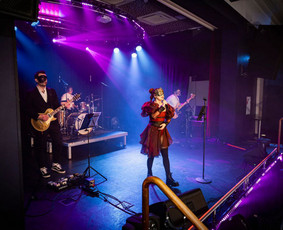 Adariaband - Dainininkai, muzikos grupės - 4 Dainininkai, muzikos grupės - Adariaband - 4