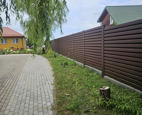 Gaminame montuojame skardines tvoros Tikslus kampas / Voitech Zelenkevic / Darbų pavyzdys ID 3565365