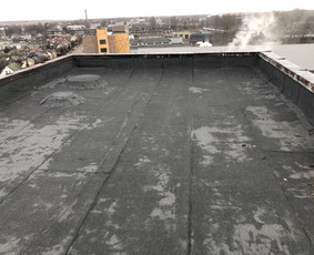 Plokščių stogų dengimas (100 % kokybė, A++) - Stogų dengimas bitumine danga - 2 Stogų dengimas bitumine danga - Plokščių stogų dengimas (100 % kokybė, A++) - 2