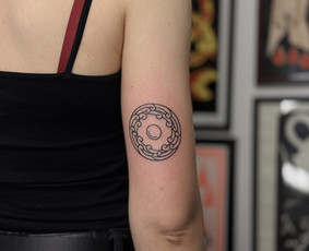 Ornamentinės/tradicinės tatuiruotės Kaune. / Justas Jurkevičius / Darbų pavyzdys ID 3805496