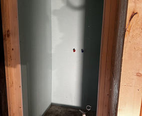 Karkasinių namų statyba, lauko ir vidaus apdailos darbai / Darni Apdaila (Darius) / Darbų pavyzdys ID 3807294