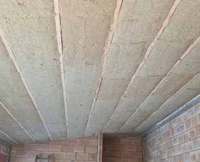 Šlaitinių stogų dengimas, pakalimai,stogų renovacija ir t.t - Stogų šiltinimas - 1 Stogų šiltinimas - Šlaitinių stogų dengimas, pakalimai,stogų renovacija ir t.t - 1