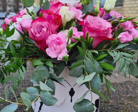 Siūlome platų šviežių gėlių pasirinkimą, gėlių puokštes - Puokščių gamyba - 3 Puokščių gamyba - Siūlome platų šviežių gėlių pasirinkimą, gėlių puokštes - 3