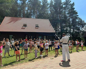 Basakojis vasaros stovykla vaikams ir paaugliams 2025 m. - Stovyklos vaikams - 2 Stovyklos vaikams - Basakojis vasaros stovykla vaikams ir paaugliams 2025 m. - 2