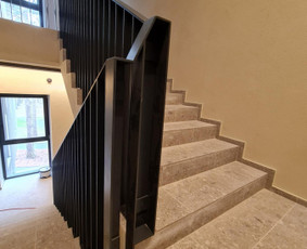 Laiptai, turėklai, vartai, švietuvai, metalo gaminiai. / metalo gaminiai / Darbų pavyzdys ID 3835399