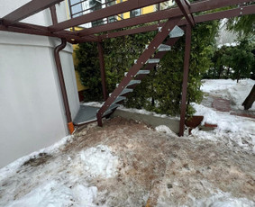 Laiptai, tureklai, pastoges, stogeliai, vartai / UAB Garsvinė / Darbų pavyzdys ID 3835677