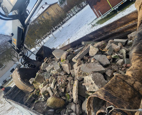 Krovinių pervežimas - Vežame žvyrą, smėlį, skaldą,fiskaro paslaugos - 2