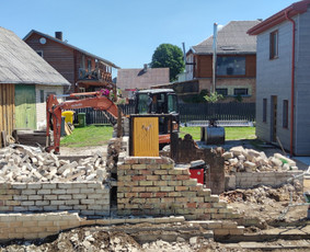 Mini ekskavatoriaus ir savivarčio su greiferiu paslaugos - Žemės kasimas, lyginimas - 3 Žemės kasimas, lyginimas - Mini ekskavatoriaus ir savivarčio su greiferiu paslaugos - 3