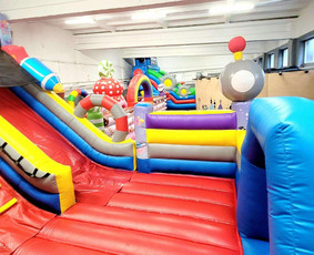 Batutų nuoma - Švenčių ir pramogų erdvė Linksmieji batutai Kaune - 4