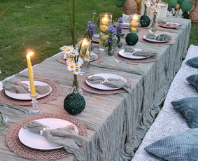 Stalo dekoras, dekoravimas - Švenčių Dekoravimas, Floristika, Fotozonų Įrengimas - 1