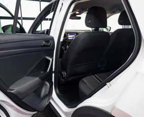 Automobilių estetikos studija siūlo paslaugas - Automobilio vaškavimas - 3 Automobilio vaškavimas - Automobilių estetikos studija siūlo paslaugas - 3