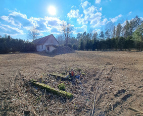 Bobcat ir eskavatoriaus paslaugos - Apleistų sklypų tvarkymas - 1 Apleistų sklypų tvarkymas - Bobcat ir eskavatoriaus paslaugos - 1