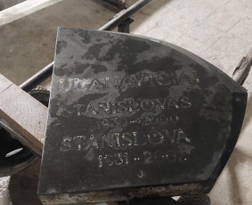 Paminklai, meniški antkapiai, granito plokštės / Kauno Antkapiai / Darbų pavyzdys ID 3848279