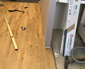 Pilame išlyginamąjį,klojame grindis - Parketas,vinila. - Laminato klojimas - 1 Laminato klojimas - Pilame išlyginamąjį,klojame grindis - Parketas,vinila. - 1