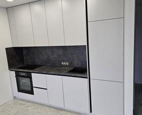 Nestandartinių ir standartinių kietų baldų gamyba / Linas / Darbų pavyzdys ID 3851931