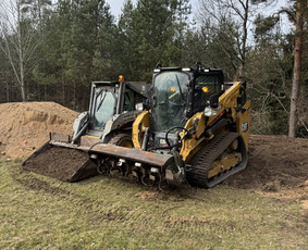 Račioko,bobcat,mini ekskavatoriaus nuoma - Žemės frezavimas - 1 Žemės frezavimas - Račioko,bobcat,mini ekskavatoriaus nuoma - 1