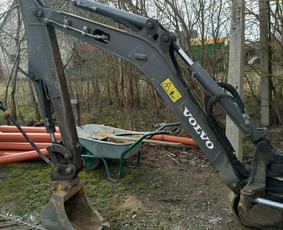 Pamatų šiltinimas drenažas hidroizoliacija ir kasimo darbai / Pamatai / Darbų pavyzdys ID 3852087