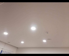 Glaistymo, dažymo, dekoravimo, bei kiti vidaus apdailos darb - Lubų dažymas - 2 Lubų dažymas - Glaistymo, dažymo, dekoravimo, bei kiti vidaus apdailos darb - 2