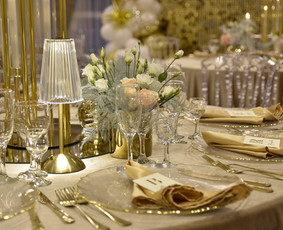 Stalo dekoras, dekoravimas - Švenčių dekoravimas ,dekoracijų nuoma,šampano staliukas - 4