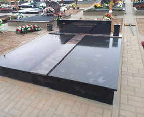 Antkapiai, Paminklai, Kapų tvarkimas, kapų priežiūra - Kapų apželdinimas - 3 Kapų apželdinimas - Antkapiai, Paminklai, Kapų tvarkimas, kapų priežiūra - 3