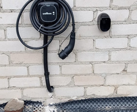 Elektromobilio krovimo stotelės montavimas. Nuo 100eur.