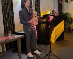 Saksofonas ir Klarnetas Jūsų šventėje - Muzikantai, dainininkai, grupės - 3 Muzikantai, dainininkai, grupės - Saksofonas ir Klarnetas Jūsų šventėje - 3