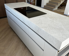 Plytelių klijavimas / Didelio formato plytelių klijavimas / Rs tiler, MB / Darbų pavyzdys ID 3858975