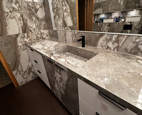 Plytelių klijavimas / Didelio formato plytelių klijavimas / Rs tiler, MB / Darbų pavyzdys ID 3858989