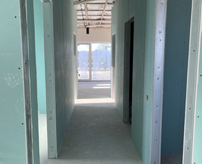 Gipso kartono montavimas - Grindų klojimas, vidaus apdaila ir i&scaron;orės statybos darbai - 4