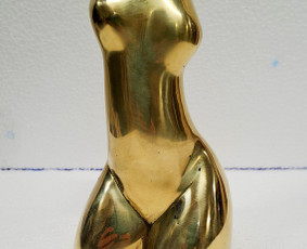 Skulptūrėlė, žalvaris