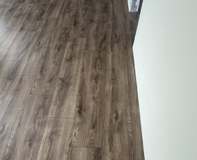 Pilame išlyginamąjį,klojame grindis - Parketas,vinila. - Grindų klojimas, remontas - 4 Grindų klojimas, remontas - Pilame išlyginamąjį,klojame grindis - Parketas,vinila. - 4