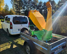 Šakų smulkintuvo nuoma Benzinas ir dyzelis Forst / Herteksa MB / Darbų pavyzdys ID 3863913