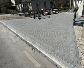 Trinkelių klojimas,vejos laistymo įrengimas,gerbuvio darbai / MB KLOTEKA / Darbų pavyzdys ID 3864079