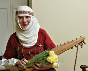 Renginių, lietuviškų apeigų vedėja, atlikėja, lektorė / UAB Kruenta / Darbų pavyzdys ID 3867211