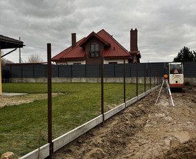 Visų tipų tvorų montavimas - Tvoros pamatai, betonavimas - 2 Tvoros pamatai, betonavimas - Visų tipų tvorų montavimas - 2