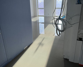 Vinilo,pvc,kilimų,laminato,parketo klojimas. - Grindų lyginimas - 1 Grindų lyginimas - Vinilo,pvc,kilimų,laminato,parketo klojimas. - 1