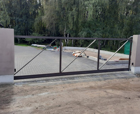 Kiemo vartų montavimas bei pamatų irengimas - Tvoros pamatai, betonavimas - 4 Tvoros pamatai, betonavimas - Kiemo vartų montavimas bei pamatų irengimas - 4